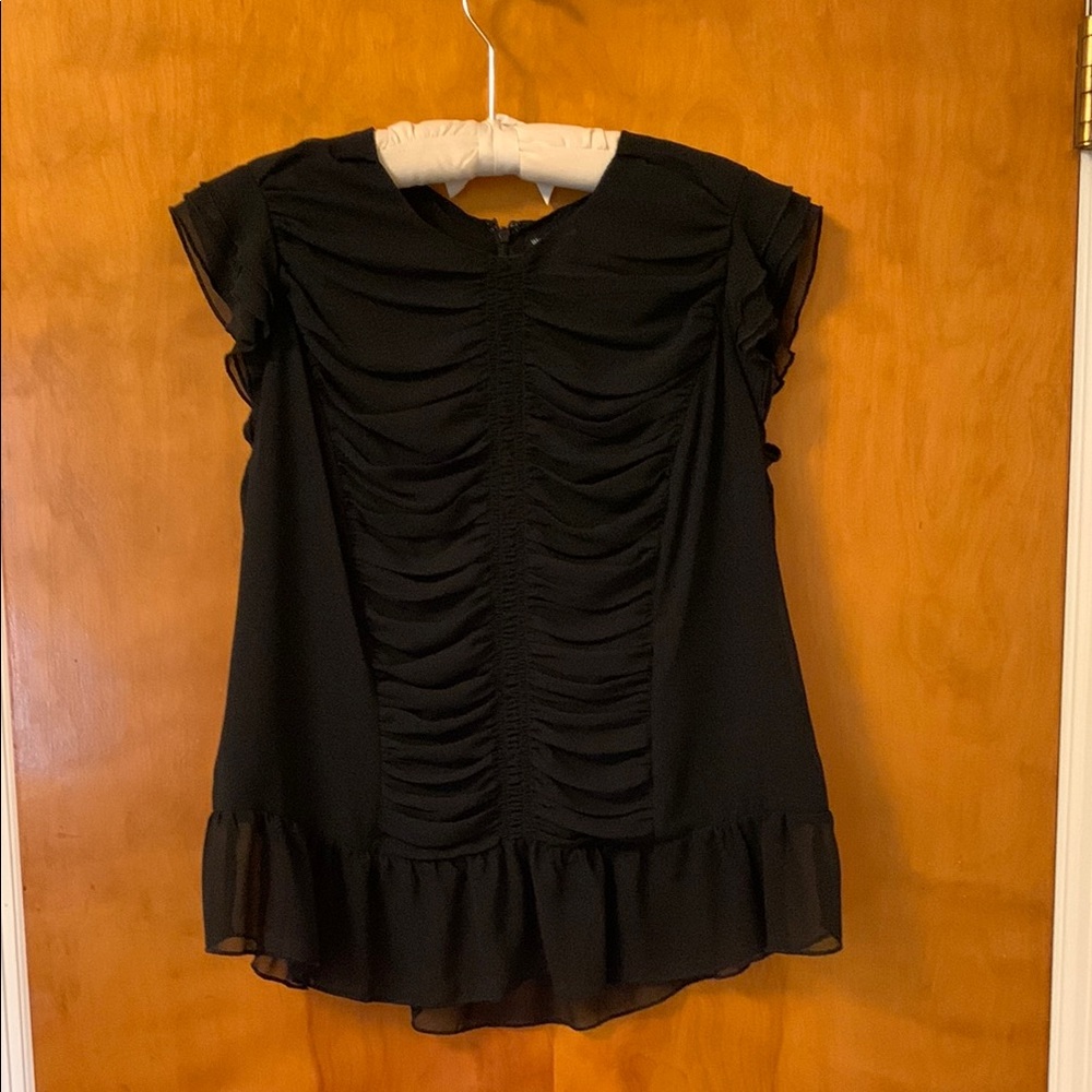 Who What Wear Ruched Black Blouse with Ruffle Cap Sleeves